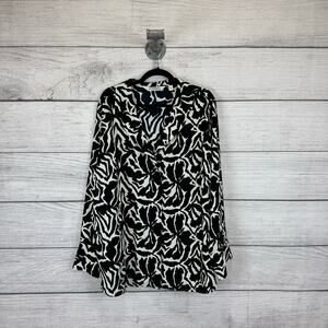 Lawrence Zarian Beautiful Plus Size Black White Button Up Printed Blouse Size 3X